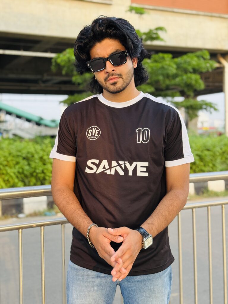 jer-style-4-black#02